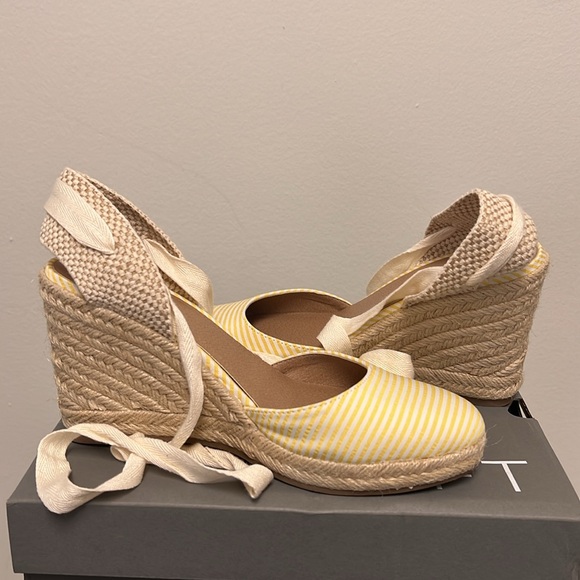 Seersucker Espadrille Wedges - Picture 5 of 6